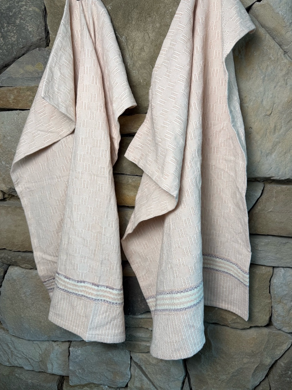 New🌟Anthropologie-Helen Blush Pink Striped Dish Towels